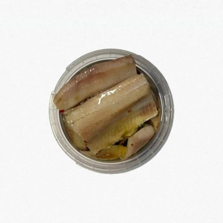 Seld_V_Po-Korolevski_File_V_Masle-2